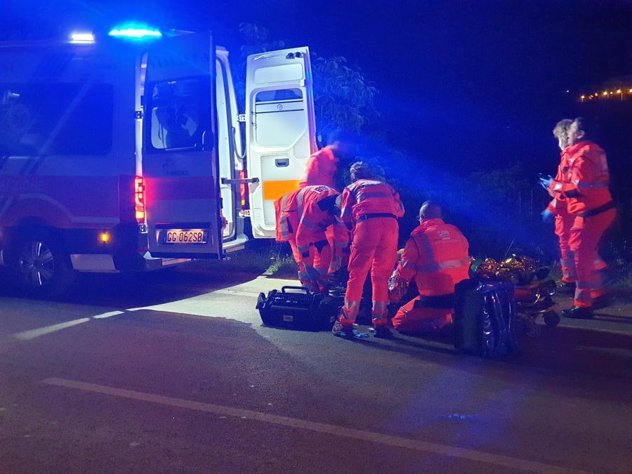 
	Vani i tentativi di soccorrere la vittima, che aveva 35 anni ed era di Sassari <em>(foto Ivan Nuvoli)</em>


