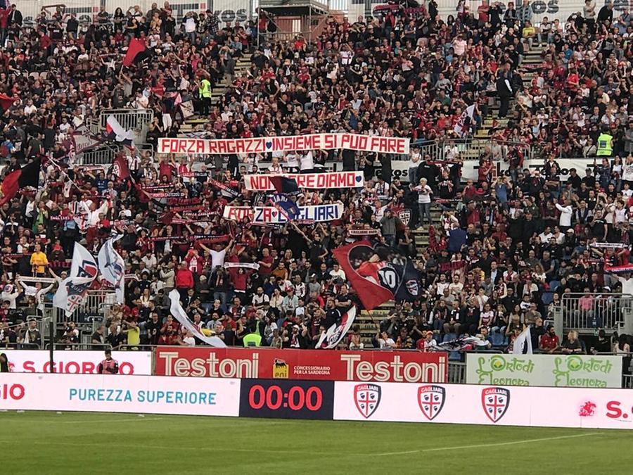 
	Il pubblico del Cagliari <em>(foto Mario Rosas)</em>

