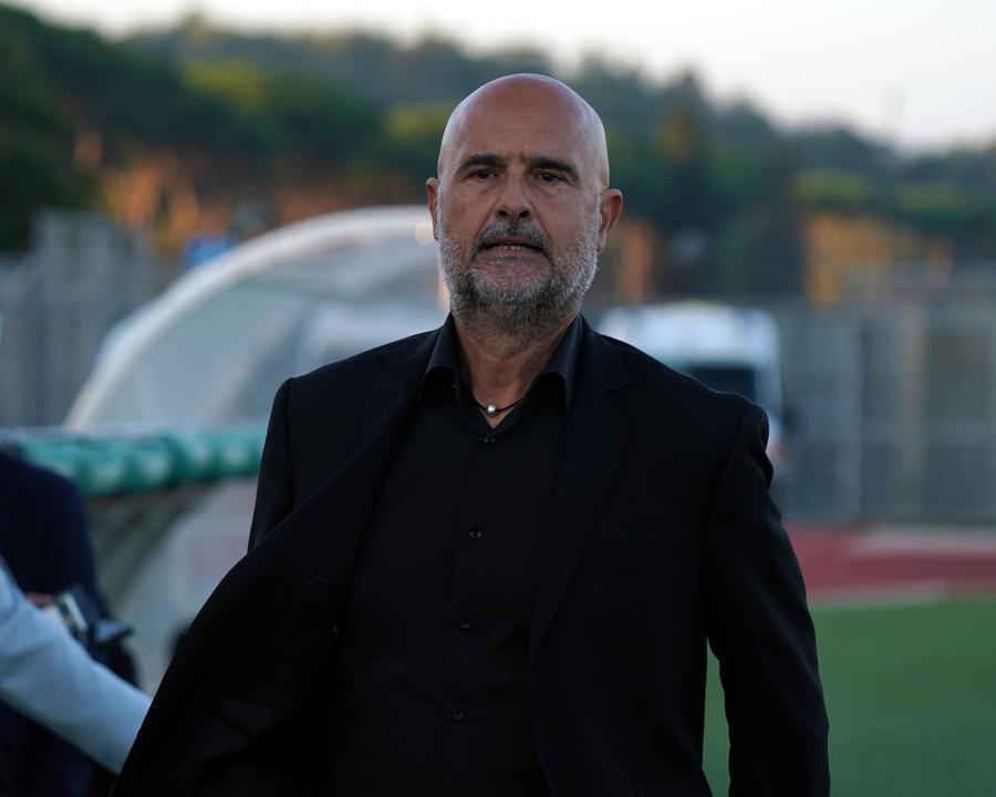 
	Max Canzi

