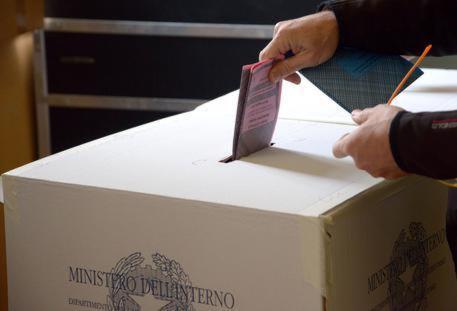 Paesi con una sola lista in campo: già eletti dieci sindaci in Sardegna