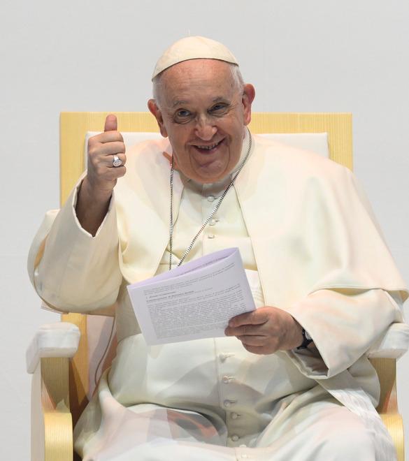 Il Papa: «Sassaresi prego con voi, diventate promotori di pace e fratellanza» 