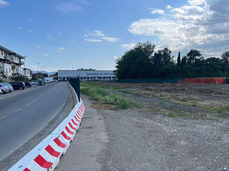 Parcheggio a sud della stazione di Pistoia: espropriati i terreni, via alla gara