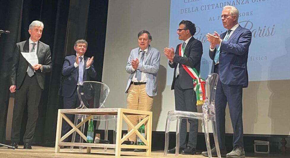 A Vinci assegnata la cittadinanza onoraria a Parisi, premio Nobel per la fisica