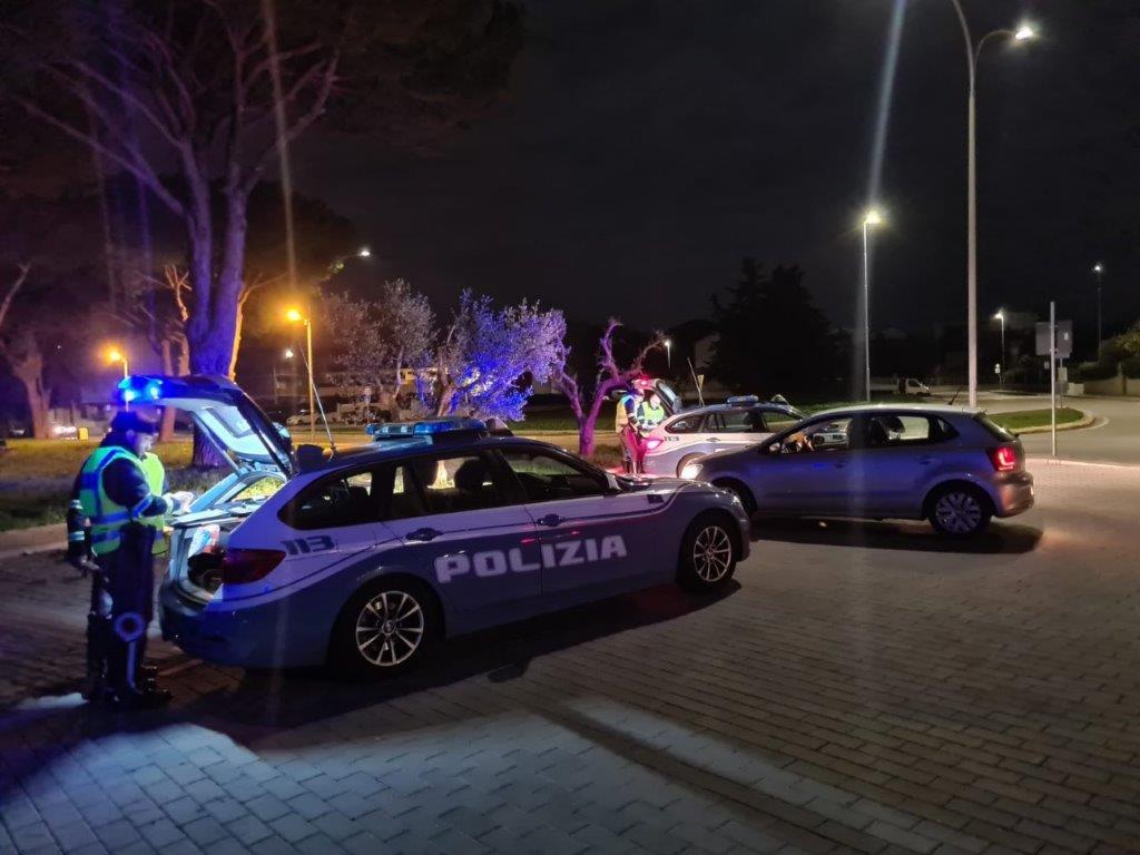 Un controllo della polstrada (foto d'archivio)