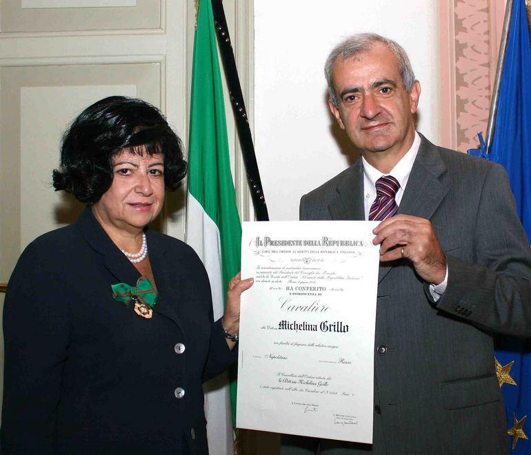 La direttrice Grillo premiata ieri con l’onorificenza