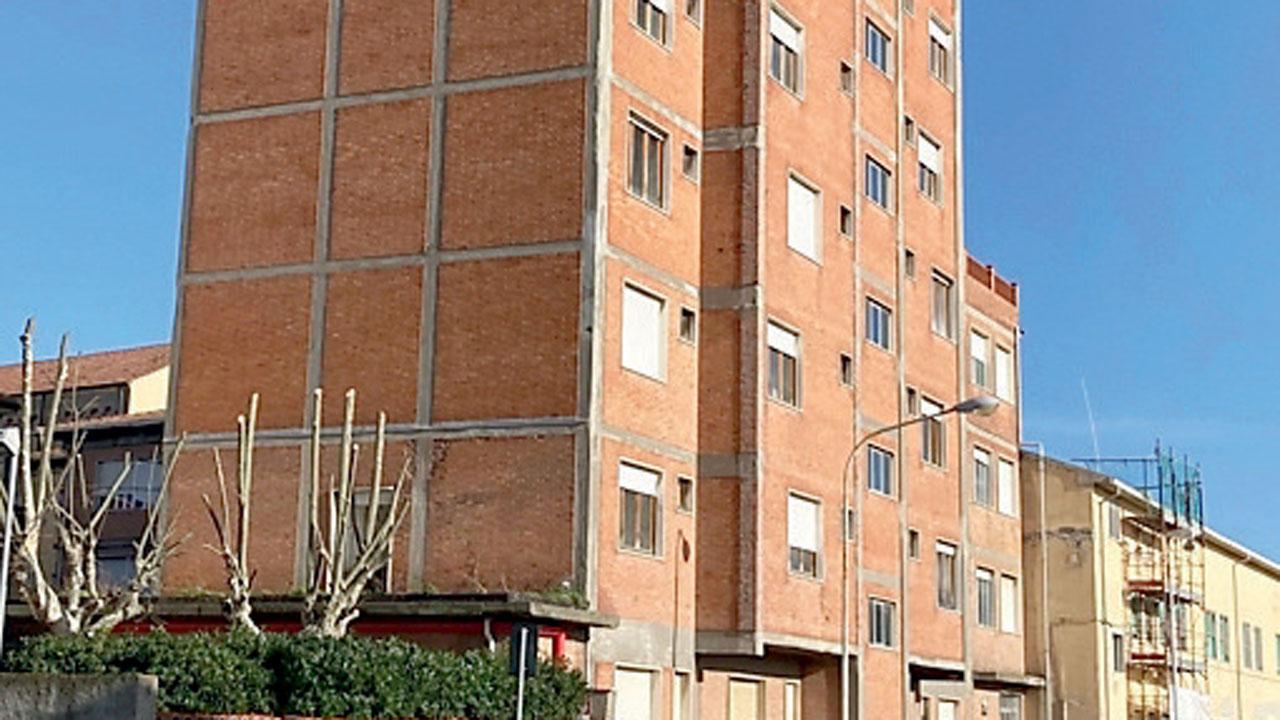 Cecina, acquistata la storica sede della Maffi: il piano è ricavarne 20 alloggi popolari
