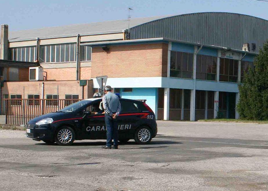 Furti nei magazzini nella zona di Ferrara Nord