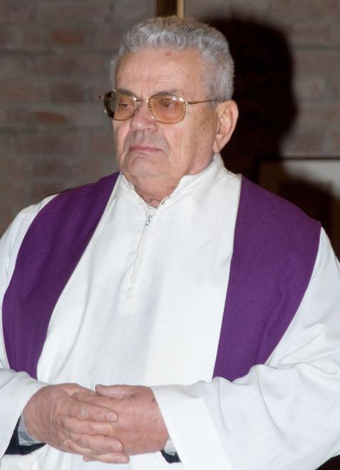 È morto don Giuseppe Bertolini per 56 anni parroco di Giandeto