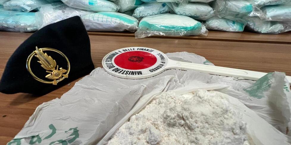 Modena, sgominata maxi rete di spaccio 