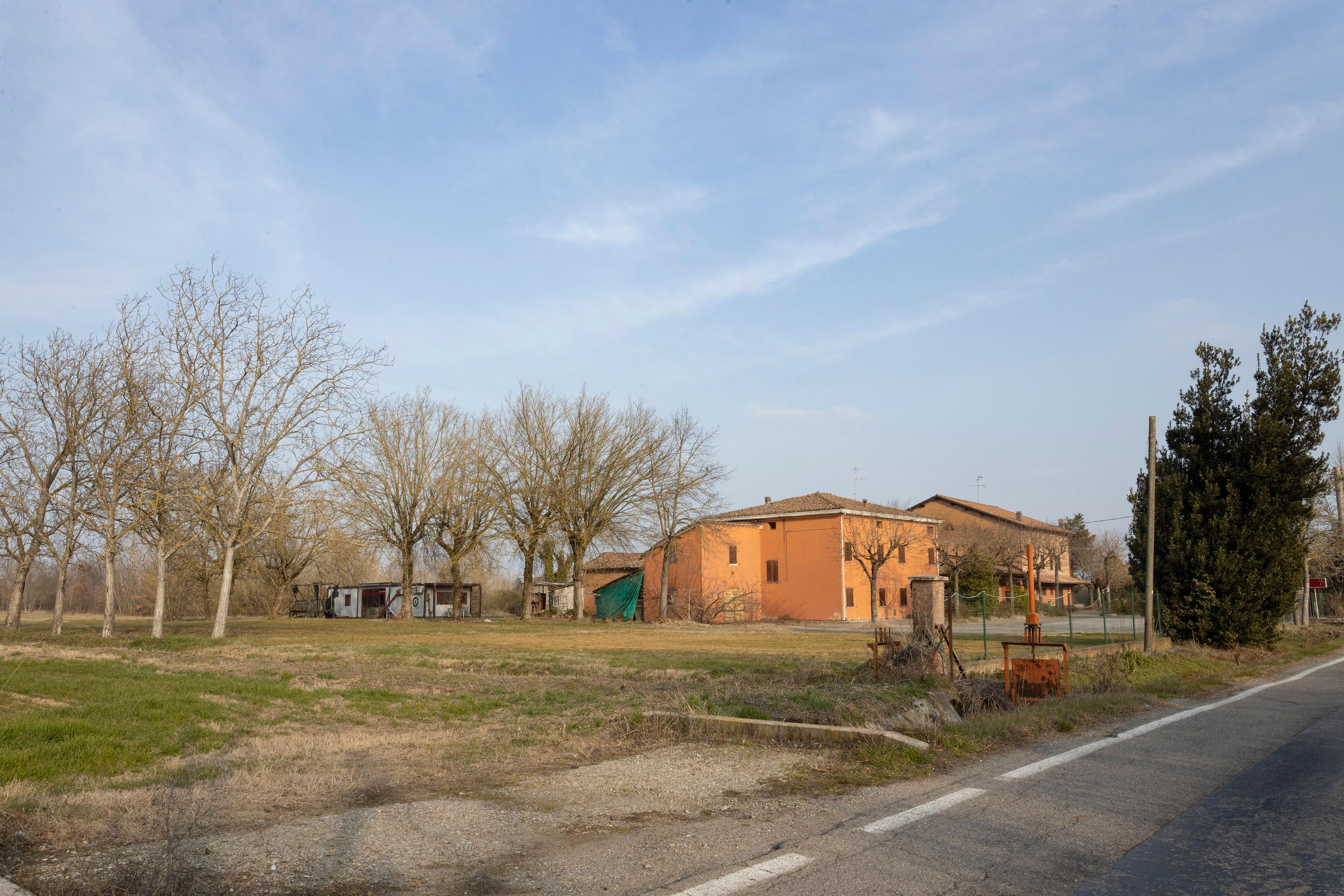 I campi, la tribuna e le palazzine: viaggio nella “casa” del Modena 