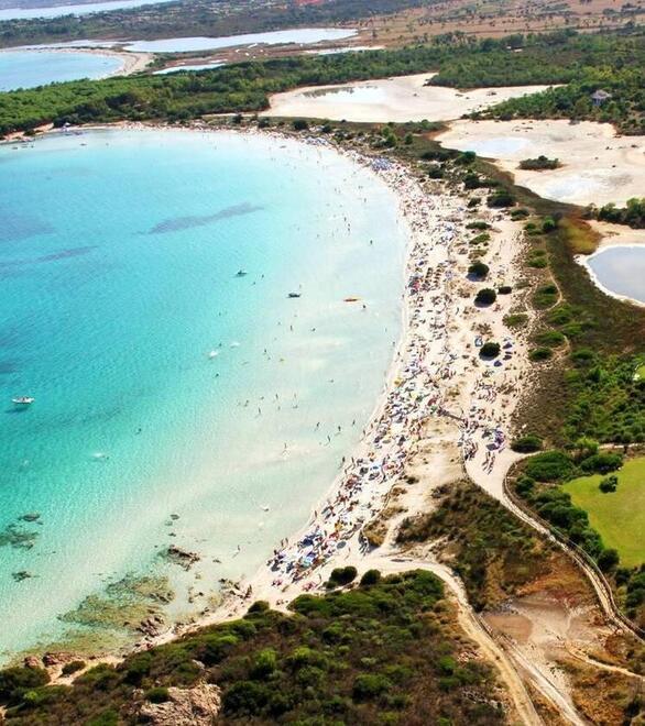 San Teodoro, al via dal 15 giugno le prenotazioni per le spiagge di Cala Brandinchi e Lu Impostu 