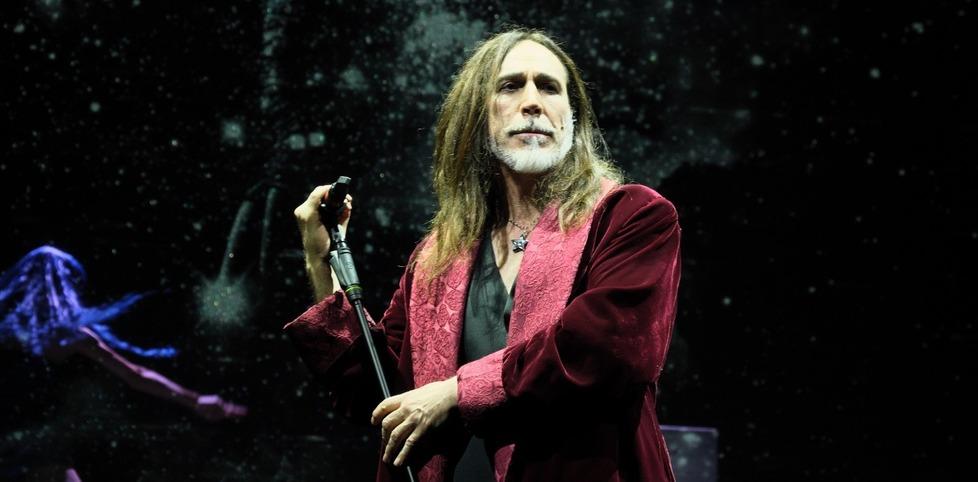 Lazarus, opera rock all’Abbado: «Un viaggio sulle note di Bowie»