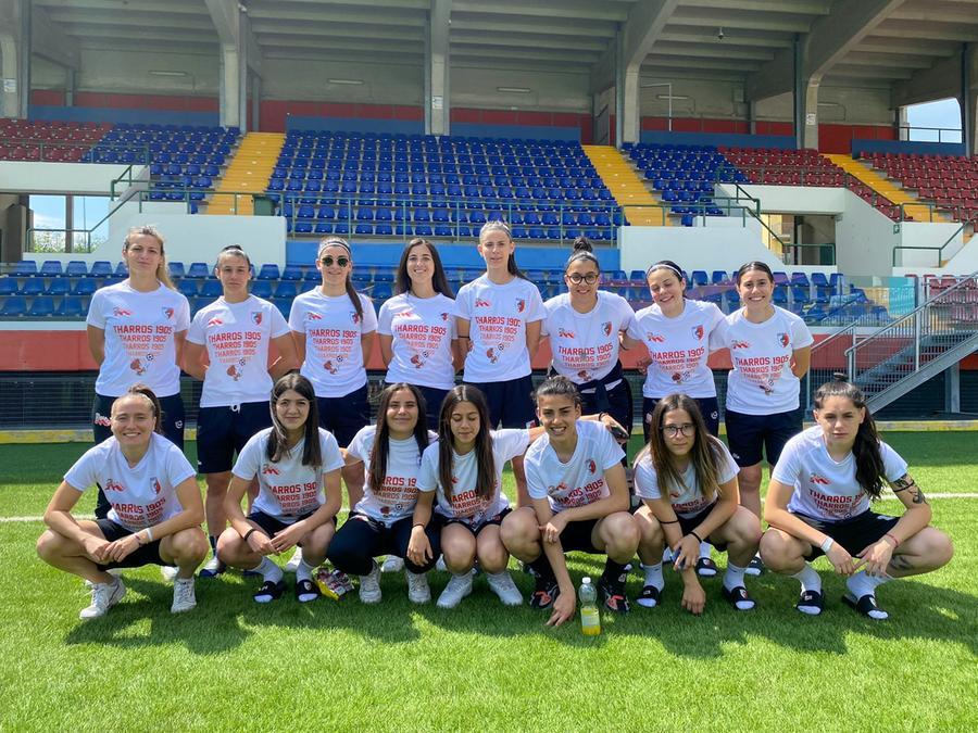 
	La squadra della Tharros Femminile

