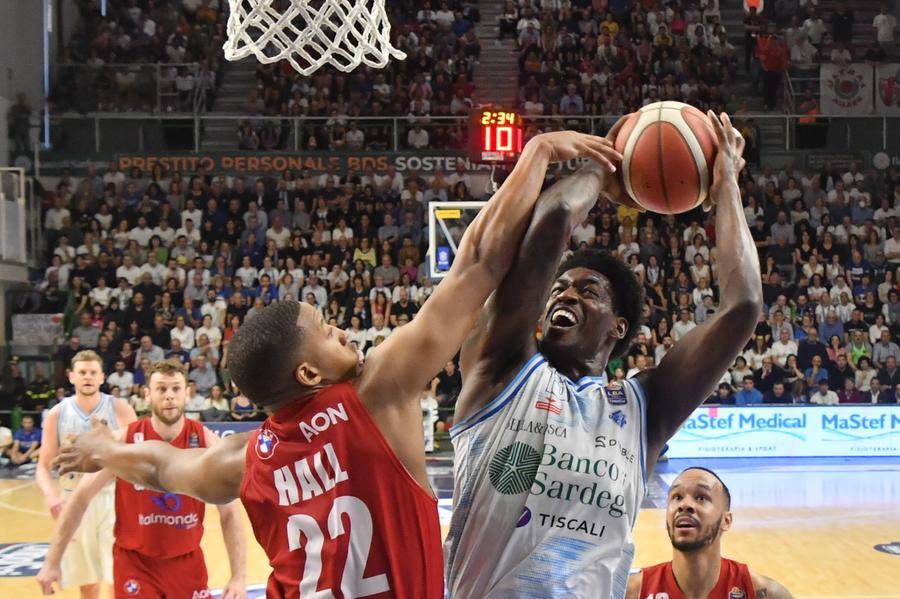 
	Dinamo-Olimpia <em>(foto Mauro Chessa)&nbsp;</em>

