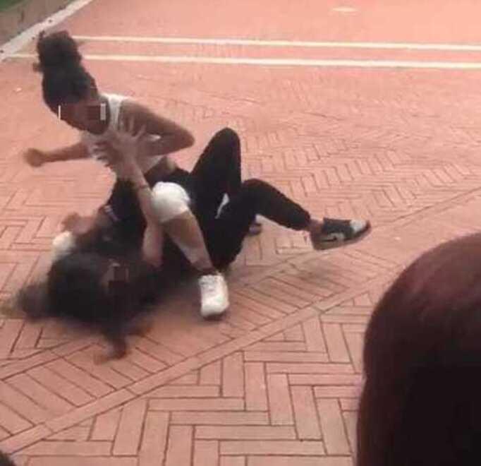 Un fermoimmagine dal video girato in piazza San Francesco