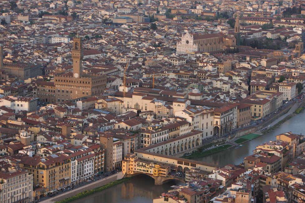 Affitti brevi, dopo lo stop di Firenze Comuni e borghi reclamano più potere e una legge nazionale
