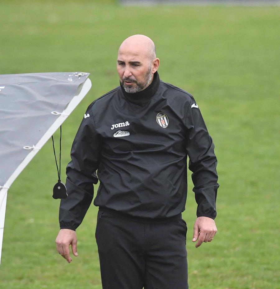 
	Mister Della Bona

