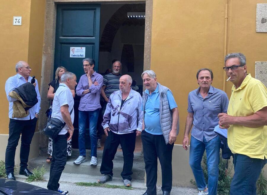 «I ghiaccioli, le orzate l’oratorio e il cinema». A Livorno la tavola tra magentini 