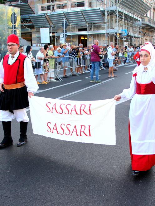 Cavalcata Sarda 2023, duemila partecipanti nelle vie di Sassari