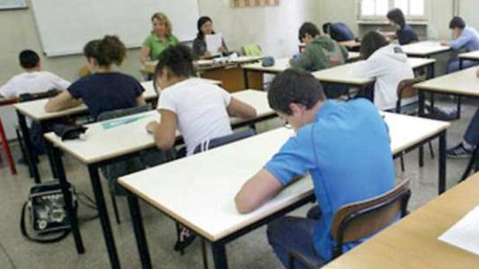 Alunni in classe (foto d'archivio)