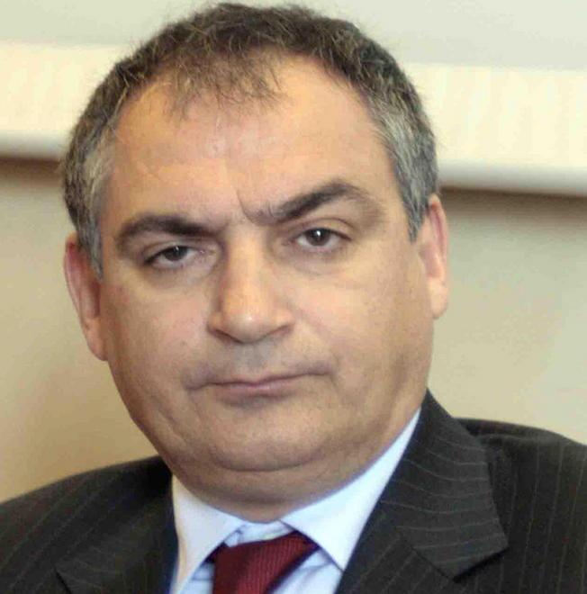 In 7 anni quasi azzerati i permessi a costruire 