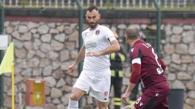 Andrea Ciolli, qui in azione contro il Livorno (foto Agenzia Bf)