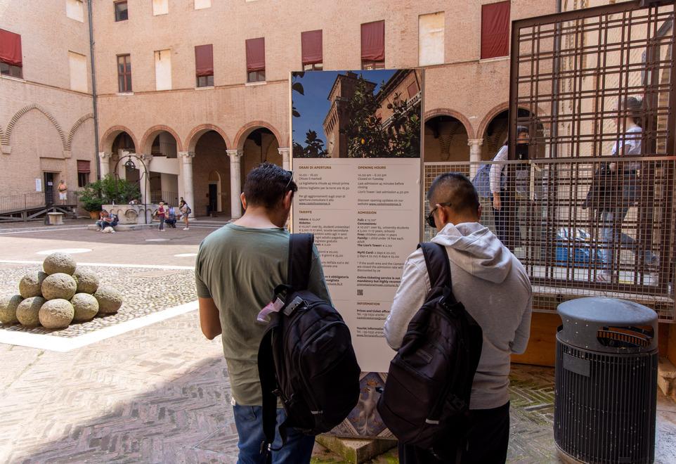 Ferrara, il ritorno degli stranieri: cresce la richiesta di visite guidate
