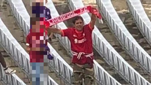 Tifoso viola con la maglia del Liverpool: il Tar conferma il Daspo di 2 anni