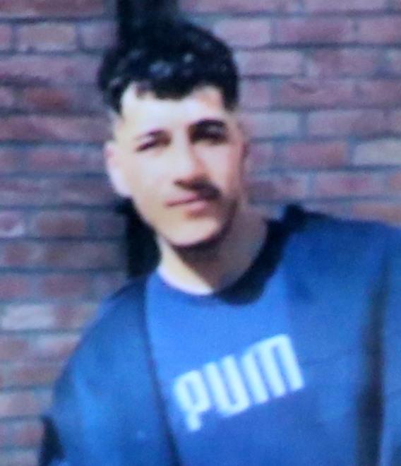 Don e imam pregano per Ali, ucciso a 18 anni in stazione a Reggio Emilia