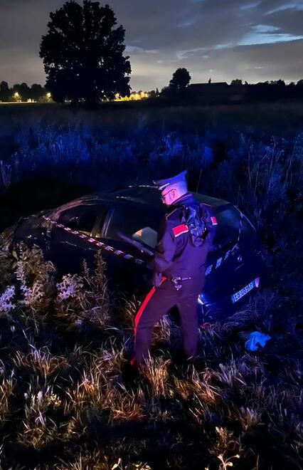 Carpi, con l’auto fuori strada: grave 27enne 