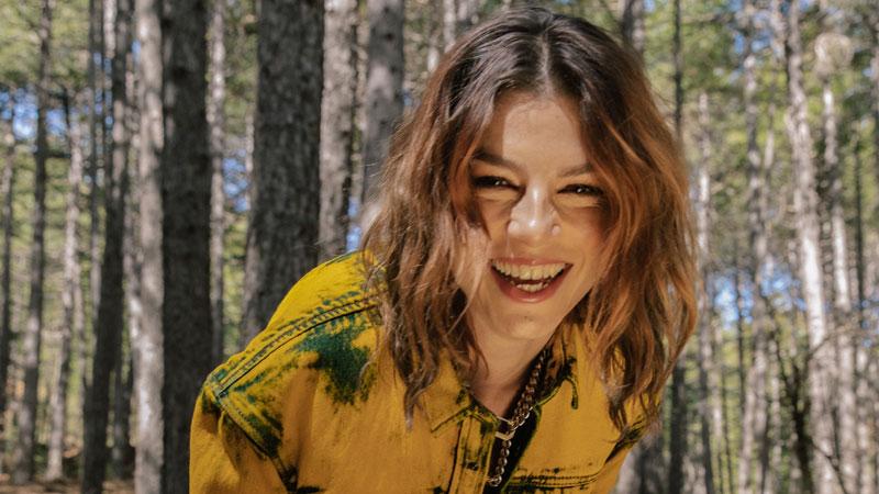 Prima star per il Teatro del Silenzio di Lajatico: Emma duetterà con Andrea Bocelli