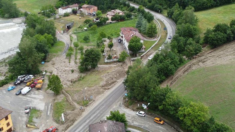 A Ponte Secchia si scruta il cielo, ora il “fosso grande” fa paura