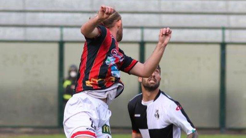 Lucchese, la Toscana sarà dimezzata in C per una stagione povera di derby