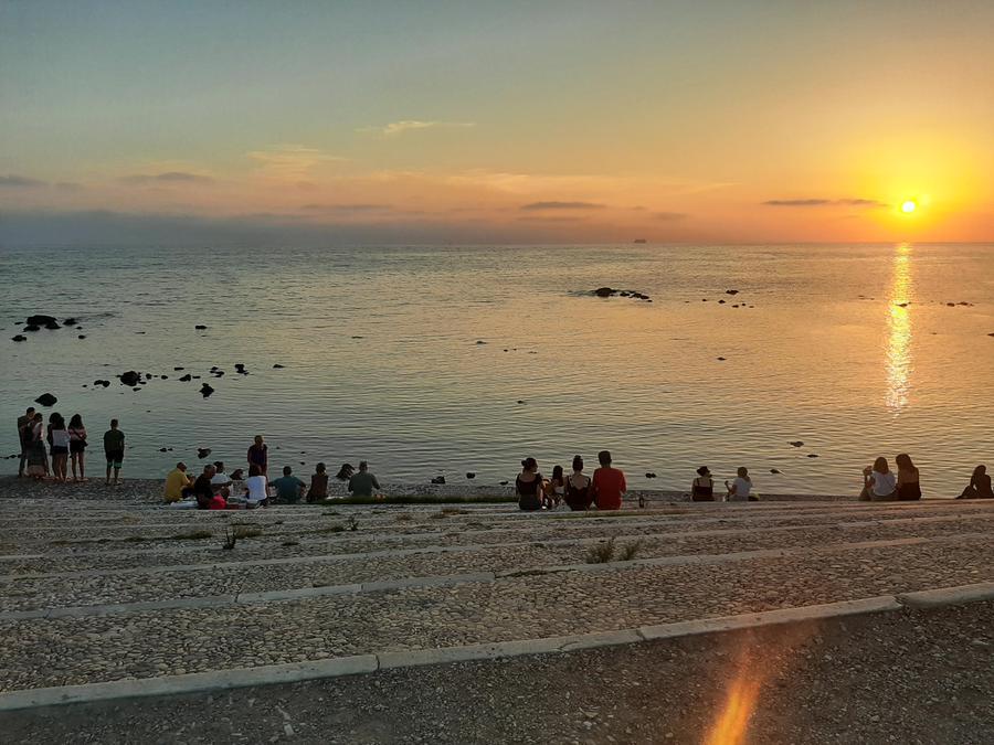 Livorno, scatta un nuovo divieto di balneazione in tre zone: ecco quali