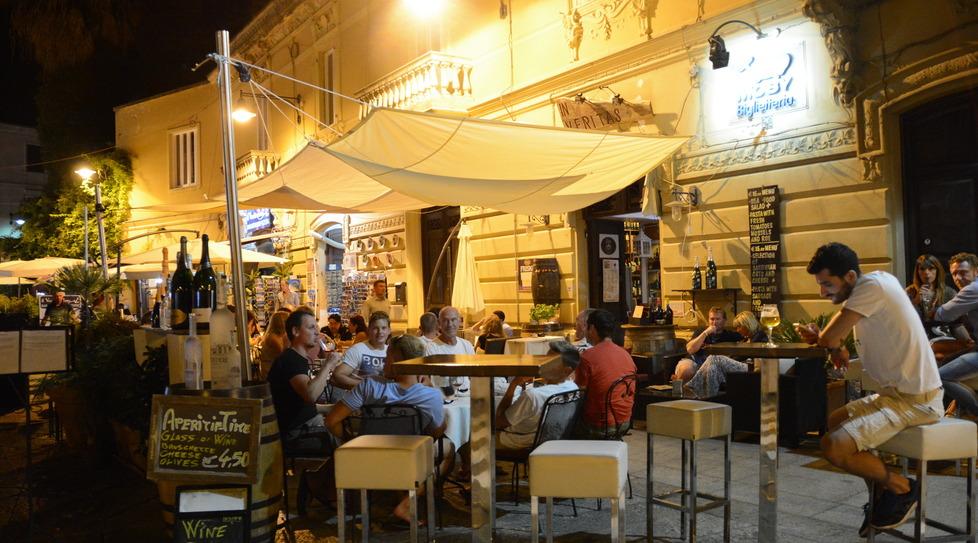 Movida e richieste di risarcimento, una mannaia sulla testa dei sindaci 