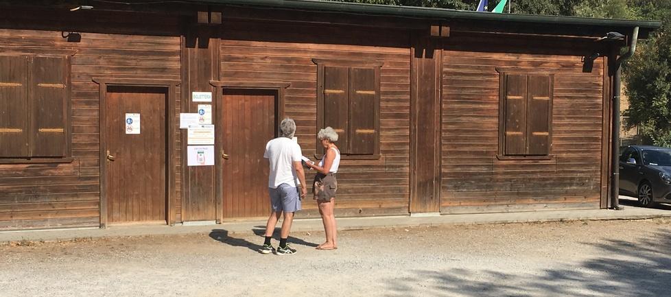 Scavi di Roselle: porte chiuse con il bel tempo, centinaia di visitatori rispediti a casa