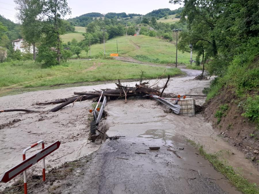 Bomba d’acqua in Appennino, allagata la Gatta