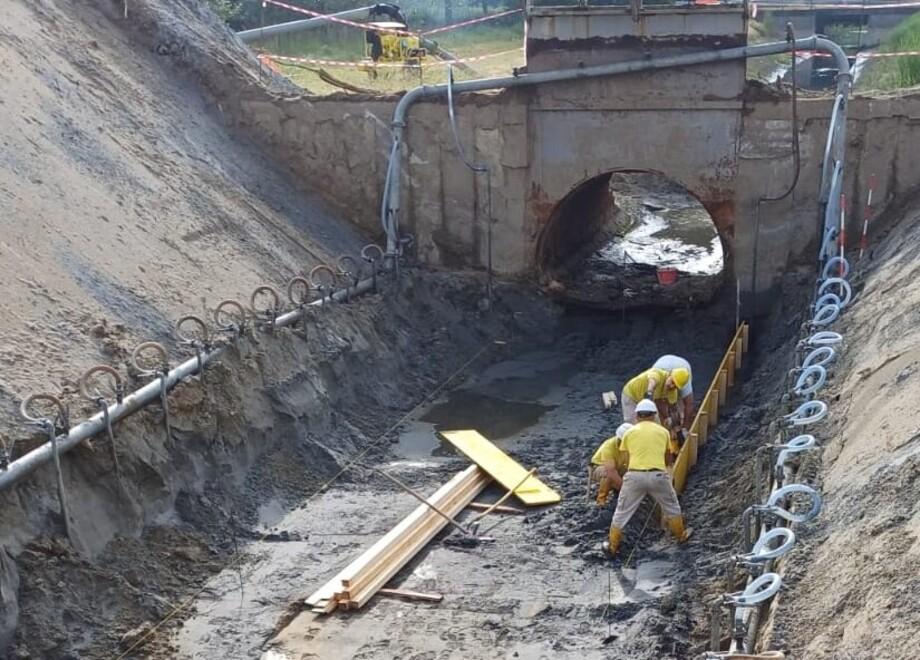 L’Acciaioli chiusa fino alla fine del mese. Il tubo ha collassato