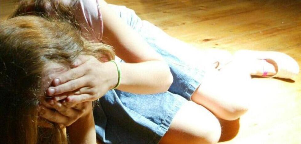 Affigge le foto della ex nuda: condanna a un anno e 8 mesi