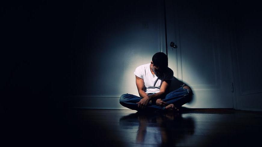 Una ragazzo su dieci lascia la scuola: «Preoccupante, serve intervenire»