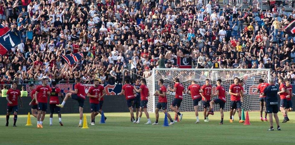 Vai Cagliari riprenditi la Serie A. Stasera l’andata della finale playoff