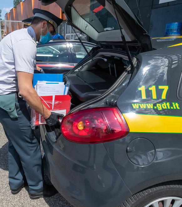 Imu, mancano 1,3 milioni di euro. A Cento pressante attività di recupero