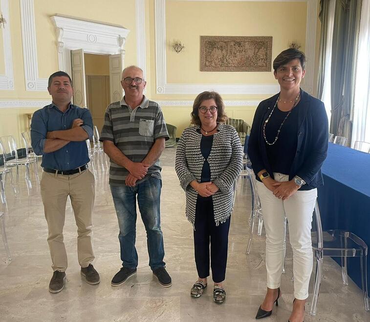 Sos lupi a Grosseto, gli allevatori vanno in prefettura: «Le predazioni decimano le aziende»