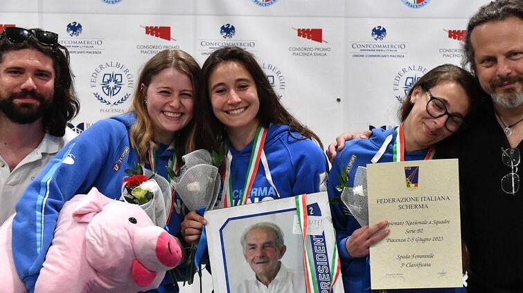 Club Scherma Apuano conquista la serie B1 nella spada femminile