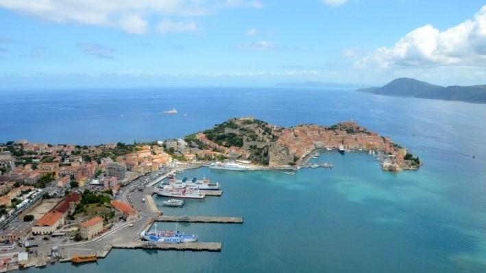 Cambiamenti climatici, all’Elba uno dei punti più caldi del Mediterraneo: temperature del mare fino a due gradi in più