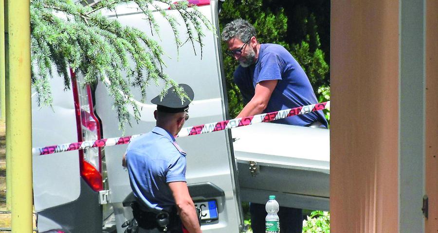 Grosseto, anziana trovata senza vita in casa: si indaga per omicidio. Non convince la versione della figlia