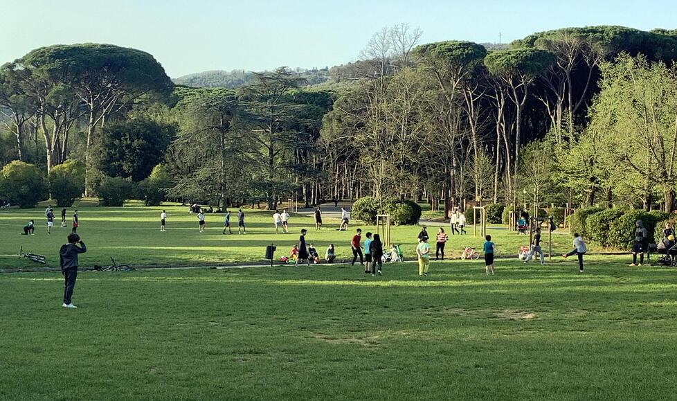 Montecatini, installazioni e picnic in pineta: yoga e meditazione per l’estate