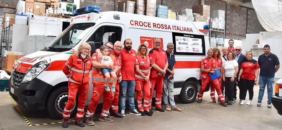
	L'inaugurazione del mezzo in una foto fornita dalla Croce rossa italiana

