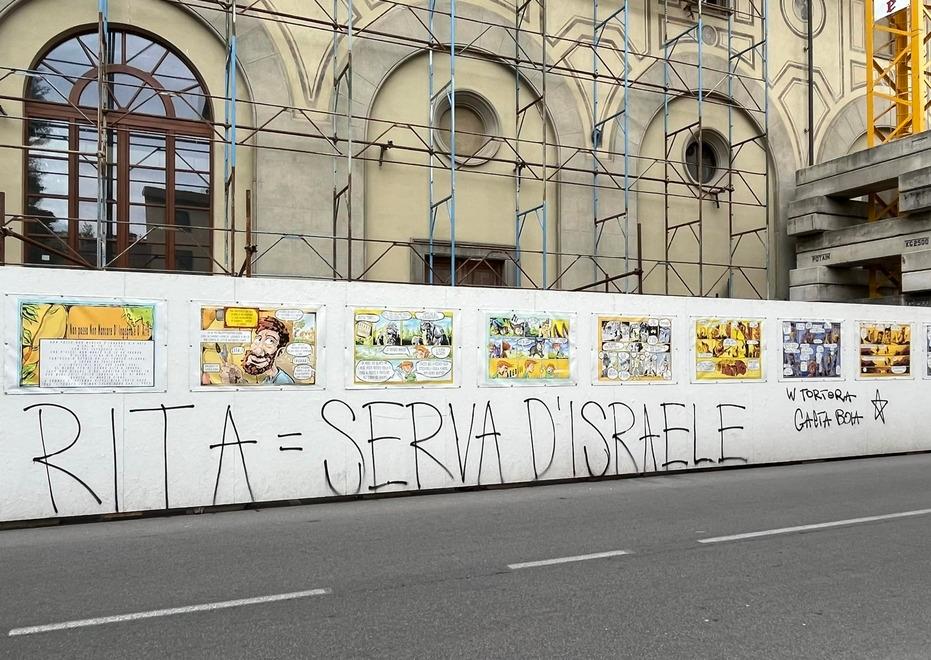 Firenze, blitz notturno al liceo Michelangiolo: scritta antisemita contro la preside