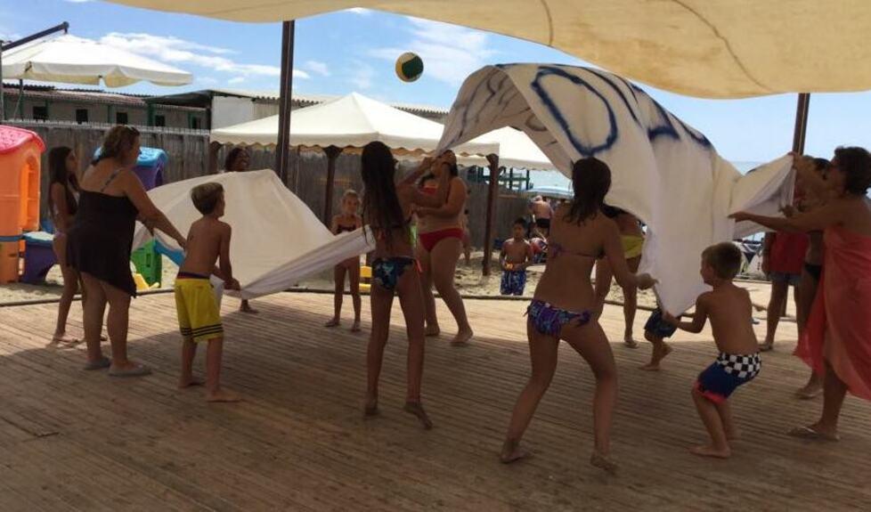 Un momento di gioco all’Uisp Village in uno scatto di qualche anno fa